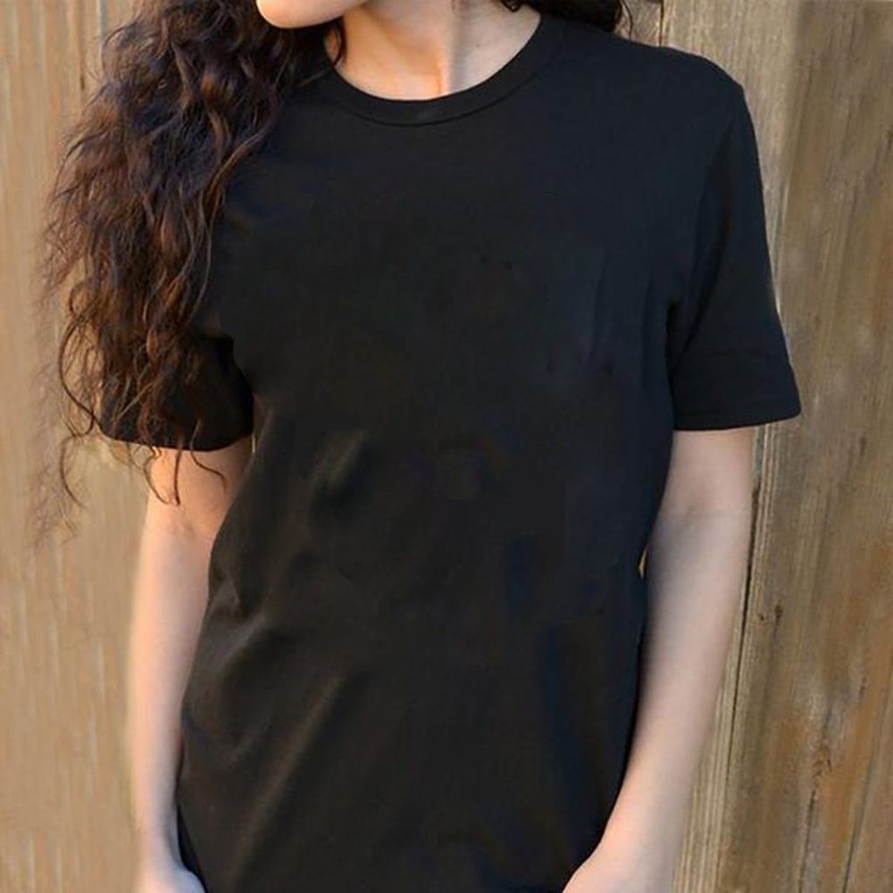 black shirt mocup